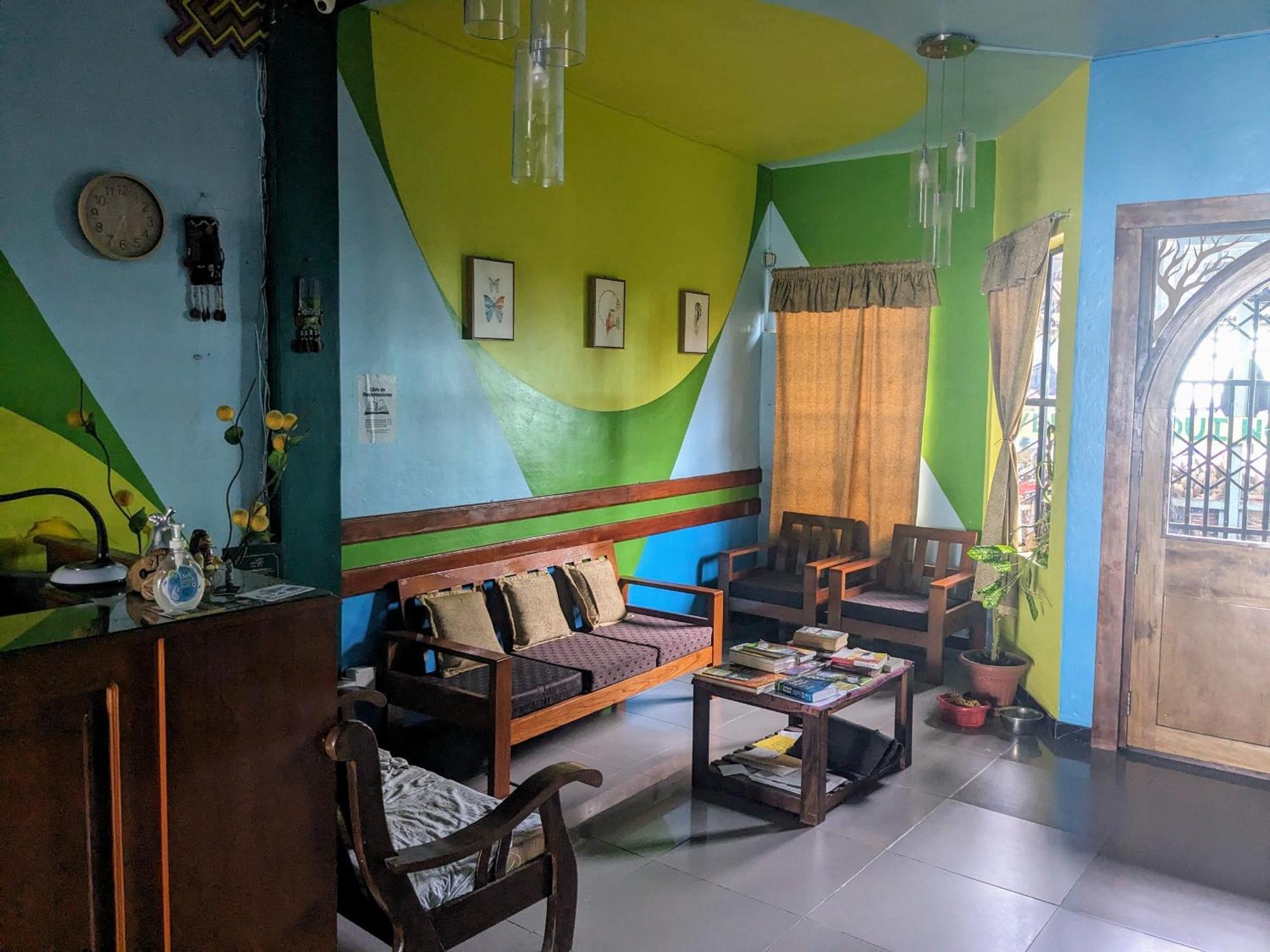 Amazon Dream Hostel With Ac And Starlink إكيتوس المظهر الخارجي الصورة